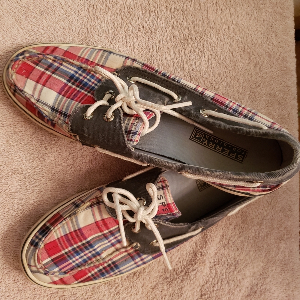 Sperry Topsiders